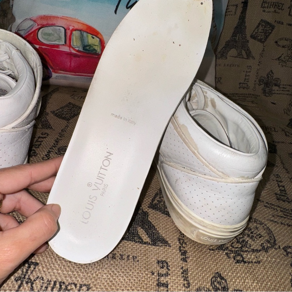 Auth Louis Vuitton Acapulco Men's White Leather Perforated Sneakers Size 6.5 - Picture 9 of 13